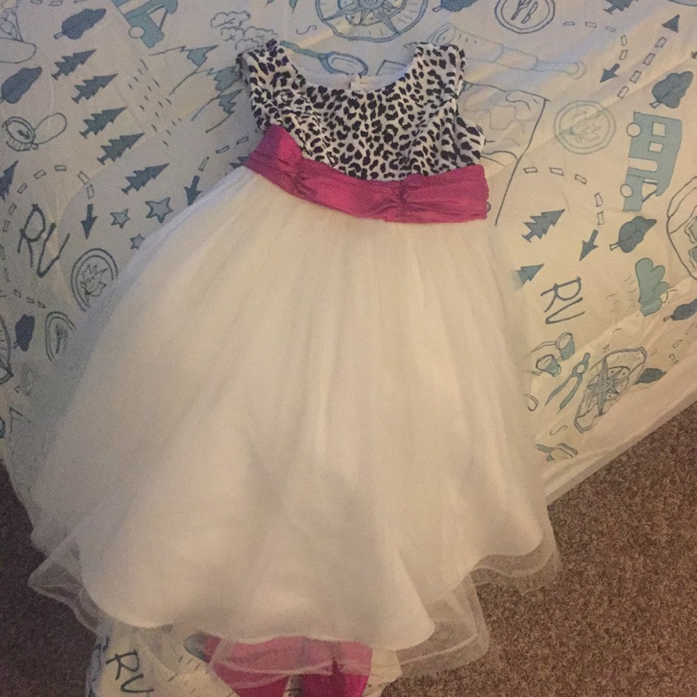 HOLIDAY DRESS - Picture 2 of 7